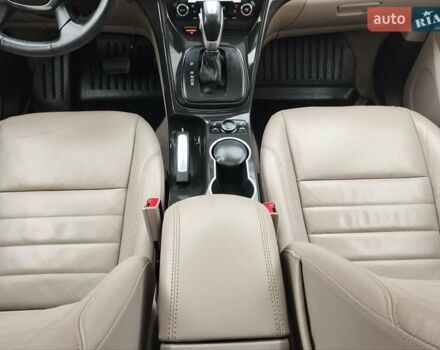 Сірий Форд Ескейп, об'ємом двигуна 2 л та пробігом 151 тис. км за 12500 $, фото 29 на Automoto.ua