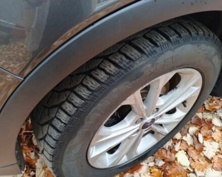 Серый Форд Эскейп, объемом двигателя 1.5 л и пробегом 197 тыс. км за 12300 $, фото 6 на Automoto.ua