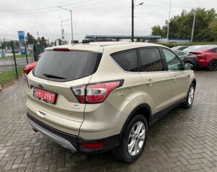 Сірий Форд Ескейп, об'ємом двигуна 1.5 л та пробігом 137 тис. км за 10100 $, фото 3 на Automoto.ua