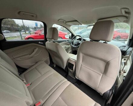 Сірий Форд Ескейп, об'ємом двигуна 1.5 л та пробігом 137 тис. км за 10100 $, фото 5 на Automoto.ua