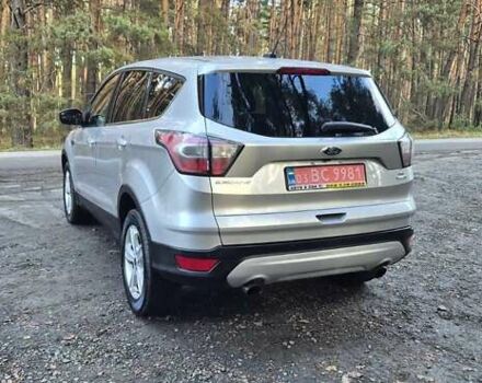 Сірий Форд Ескейп, об'ємом двигуна 1.5 л та пробігом 226 тис. км за 10300 $, фото 8 на Automoto.ua
