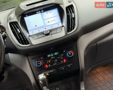 Серый Форд Эскейп, объемом двигателя 1.5 л и пробегом 176 тыс. км за 12850 $, фото 59 на Automoto.ua