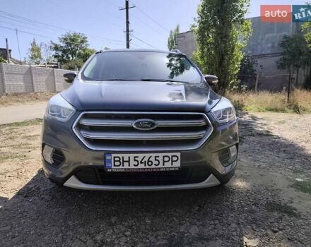 Форд Эскейп 2017 в Барвенковом на Automoto.ua Серый Форд Эскейп, объемом двигателя 2 л и пробегом 134 тыс. км за 13450 $, фото 8 на Automoto.ua