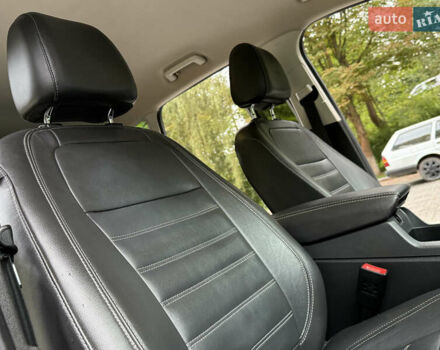 Серый Форд Эскейп, объемом двигателя 1.5 л и пробегом 176 тыс. км за 12850 $, фото 48 на Automoto.ua