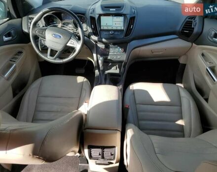 Серый Форд Эскейп, объемом двигателя 2 л и пробегом 115 тыс. км за 1700 $, фото 7 на Automoto.ua