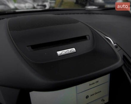 Серый Форд Эскейп, объемом двигателя 2 л и пробегом 33 тыс. км за 15000 $, фото 11 на Automoto.ua