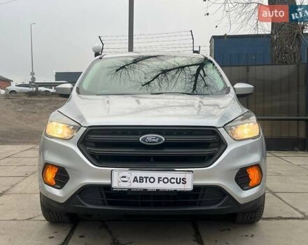 Серый Форд Эскейп, объемом двигателя 2.5 л и пробегом 113 тыс. км за 12490 $, фото 1 на Automoto.ua