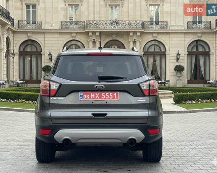 Сірий Форд Ескейп, об'ємом двигуна 1.5 л та пробігом 235 тис. км за 9550 $, фото 6 на Automoto.ua