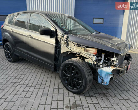 Серый Форд Эскейп, объемом двигателя 2.5 л и пробегом 165 тыс. км за 7999 $, фото 2 на Automoto.ua