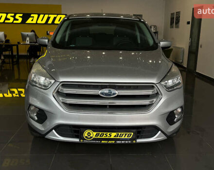 Серый Форд Эскейп, объемом двигателя 1.5 л и пробегом 130 тыс. км за 12650 $, фото 1 на Automoto.ua