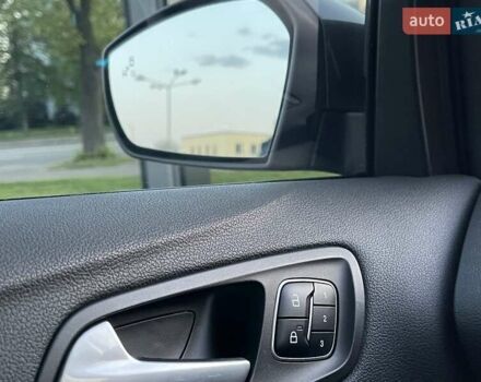 Сірий Форд Ескейп, об'ємом двигуна 2 л та пробігом 111 тис. км за 15999 $, фото 21 на Automoto.ua