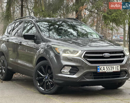 Серый Форд Эскейп, объемом двигателя 1.5 л и пробегом 102 тыс. км за 11500 $, фото 1 на Automoto.ua