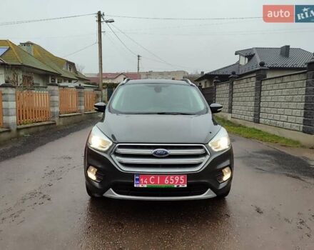 Сірий Форд Ескейп, об'ємом двигуна 2 л та пробігом 204 тис. км за 12200 $, фото 2 на Automoto.ua