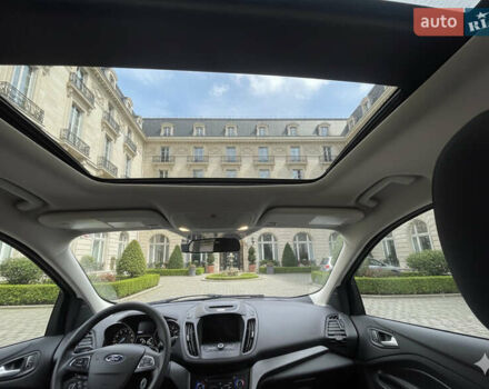 Сірий Форд Ескейп, об'ємом двигуна 1.5 л та пробігом 235 тис. км за 9550 $, фото 9 на Automoto.ua