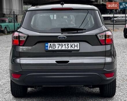 Серый Форд Эскейп, объемом двигателя 2.49 л и пробегом 139 тыс. км за 13500 $, фото 5 на Automoto.ua