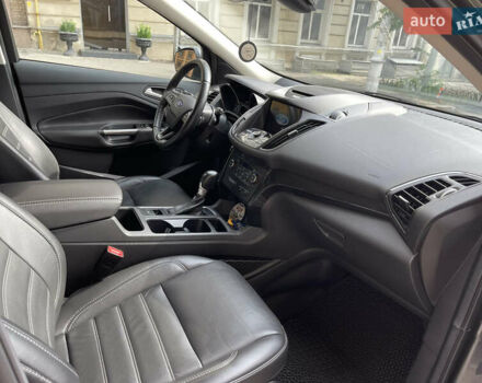 Серый Форд Эскейп, объемом двигателя 2 л и пробегом 86 тыс. км за 16500 $, фото 18 на Automoto.ua