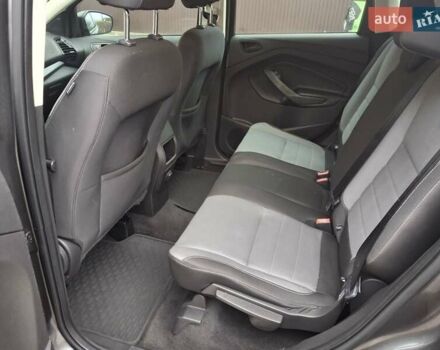 Серый Форд Эскейп, объемом двигателя 2.5 л и пробегом 237 тыс. км за 12700 $, фото 22 на Automoto.ua