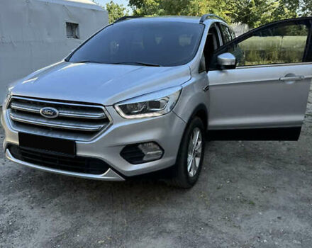 Серый Форд Эскейп, объемом двигателя 1.5 л и пробегом 80 тыс. км за 12000 $, фото 2 на Automoto.ua