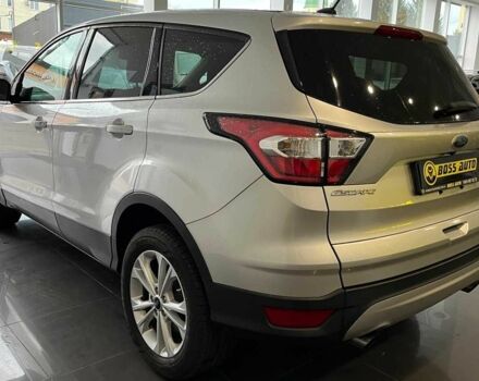 Серый Форд Эскейп, объемом двигателя 1.5 л и пробегом 130 тыс. км за 12650 $, фото 4 на Automoto.ua