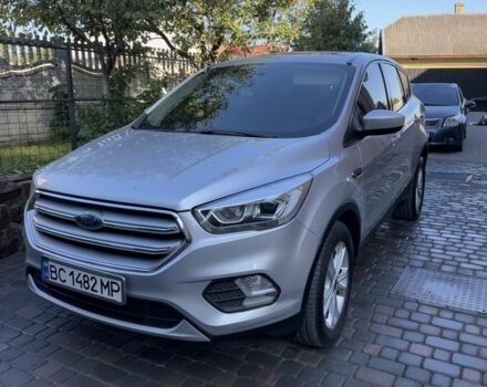 Сірий Форд Ескейп, об'ємом двигуна 2 л та пробігом 138 тис. км за 9600 $, фото 1 на Automoto.ua