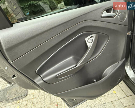 Серый Форд Эскейп, объемом двигателя 1.5 л и пробегом 176 тыс. км за 12850 $, фото 57 на Automoto.ua