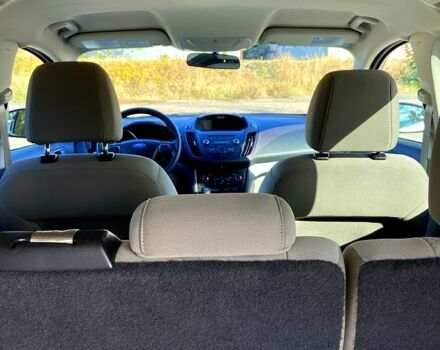 Серый Форд Эскейп, объемом двигателя 1.5 л и пробегом 75 тыс. км за 14600 $, фото 12 на Automoto.ua