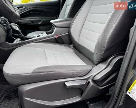 Серый Форд Эскейп, объемом двигателя 2.49 л и пробегом 139 тыс. км за 13500 $, фото 12 на Automoto.ua