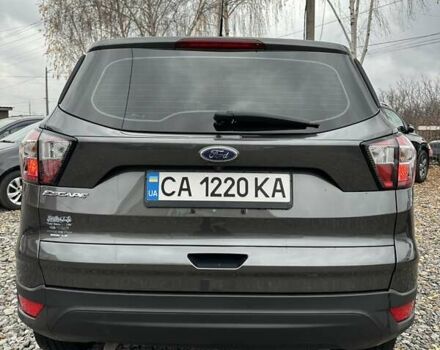 Серый Форд Эскейп, объемом двигателя 2.5 л и пробегом 171 тыс. км за 11950 $, фото 3 на Automoto.ua