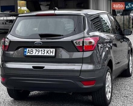 Серый Форд Эскейп, объемом двигателя 2.49 л и пробегом 139 тыс. км за 13500 $, фото 6 на Automoto.ua