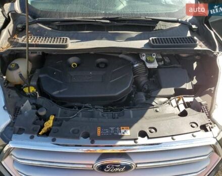 Серый Форд Эскейп, объемом двигателя 2 л и пробегом 115 тыс. км за 1700 $, фото 11 на Automoto.ua