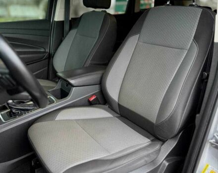 Серый Форд Эскейп, объемом двигателя 1.5 л и пробегом 193 тыс. км за 10999 $, фото 10 на Automoto.ua