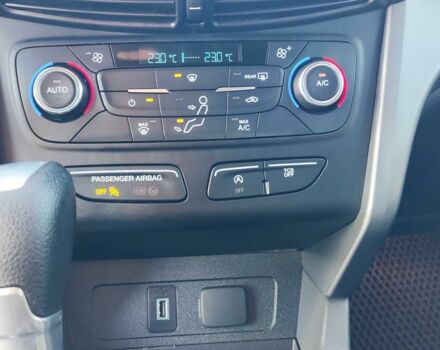 Серый Форд Эскейп, объемом двигателя 1.5 л и пробегом 81 тыс. км за 12200 $, фото 18 на Automoto.ua