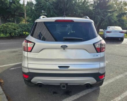 Серый Форд Эскейп, объемом двигателя 2 л и пробегом 58 тыс. км за 1100 $, фото 4 на Automoto.ua