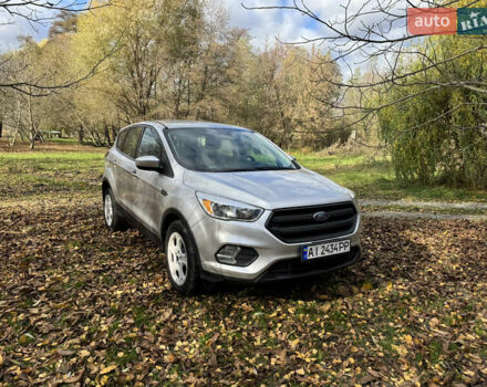 Форд Эскейп 2017 в Белой Церкве на Automoto.ua Серый Форд Эскейп, объемом двигателя 2.5 л и пробегом 195 тыс. км за 12600 $, фото 20 на Automoto.ua