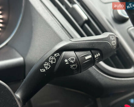 Серый Форд Эскейп, объемом двигателя 1.5 л и пробегом 102 тыс. км за 11500 $, фото 36 на Automoto.ua