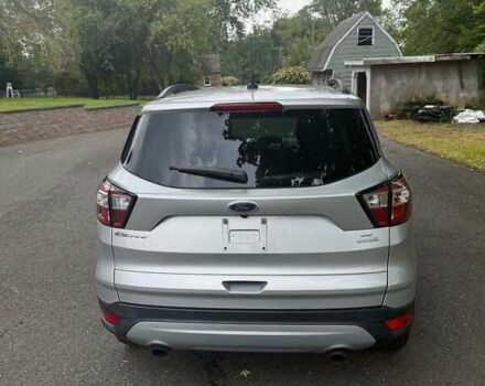 Серый Форд Эскейп, объемом двигателя 2 л и пробегом 96 тыс. км за 15200 $, фото 6 на Automoto.ua