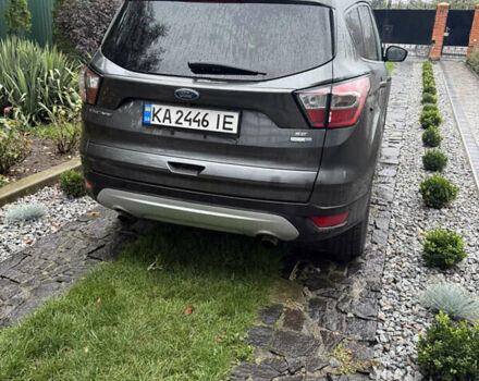 Серый Форд Эскейп, объемом двигателя 1.5 л и пробегом 144 тыс. км за 11500 $, фото 2 на Automoto.ua