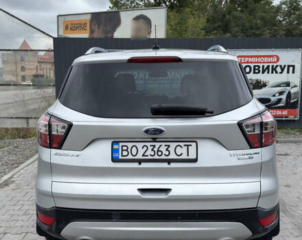 Сірий Форд Ескейп, об'ємом двигуна 1.5 л та пробігом 163 тис. км за 13000 $, фото 6 на Automoto.ua