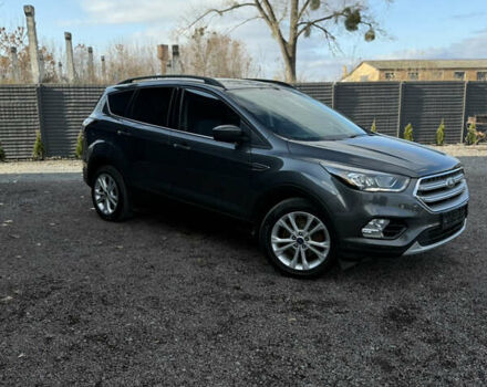 Серый Форд Эскейп, объемом двигателя 1.5 л и пробегом 179 тыс. км за 11300 $, фото 2 на Automoto.ua