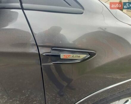 Серый Форд Эскейп, объемом двигателя 2 л и пробегом 136 тыс. км за 10900 $, фото 8 на Automoto.ua
