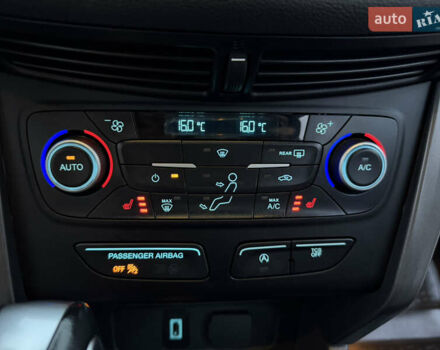 Серый Форд Эскейп, объемом двигателя 1.5 л и пробегом 155 тыс. км за 15500 $, фото 45 на Automoto.ua