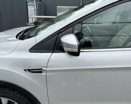 Сірий Форд Ескейп, об'ємом двигуна 1.5 л та пробігом 163 тис. км за 13000 $, фото 4 на Automoto.ua