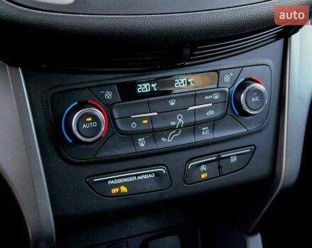 Сірий Форд Ескейп, об'ємом двигуна 2 л та пробігом 137 тис. км за 12900 $, фото 26 на Automoto.ua