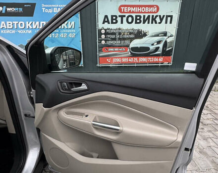 Сірий Форд Ескейп, об'ємом двигуна 1.5 л та пробігом 163 тис. км за 13000 $, фото 11 на Automoto.ua