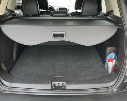 Серый Форд Эскейп, объемом двигателя 2 л и пробегом 86 тыс. км за 16500 $, фото 23 на Automoto.ua