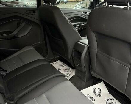 Серый Форд Эскейп, объемом двигателя 2.5 л и пробегом 171 тыс. км за 11950 $, фото 12 на Automoto.ua