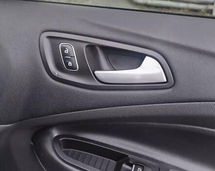 Форд Эскейп 2017 в Немирове на Automoto.ua Серый Форд Эскейп, объемом двигателя 1.5 л и пробегом 118 тыс. км за 14000 $, фото 21 на Automoto.ua