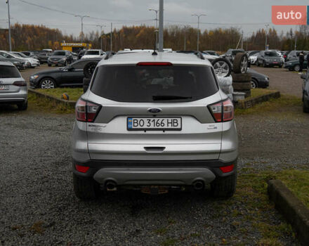 Серый Форд Эскейп, объемом двигателя 2 л и пробегом 33 тыс. км за 15000 $, фото 6 на Automoto.ua