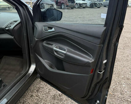 Серый Форд Эскейп, объемом двигателя 1.5 л и пробегом 179 тыс. км за 11300 $, фото 38 на Automoto.ua