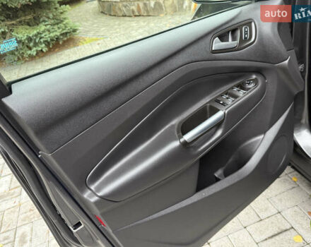 Серый Форд Эскейп, объемом двигателя 1.5 л и пробегом 176 тыс. км за 12850 $, фото 37 на Automoto.ua